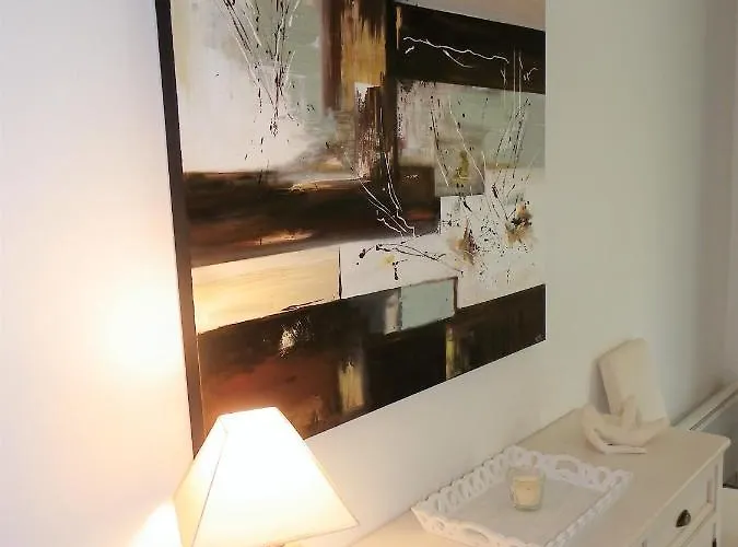 Апартаменты 90 M2 Avec Parking Terrasse Balcons, Proche Du Port Et Plages *