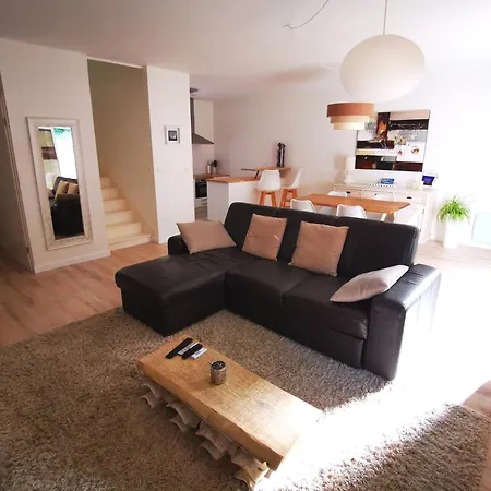 90 M2 Avec Parking Terrasse Balcons, Proche Du Port Et Plages * Аркашон